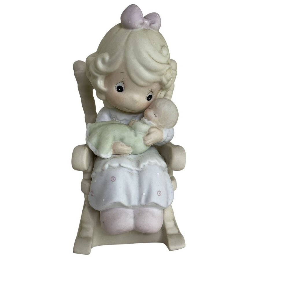 VTG Precious Moments 523941 Love Never Leaves A Mothers Arms No Box B u